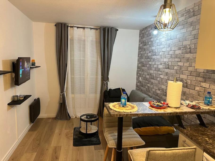 Studio Moderne Proche Disney Land Bussy-Saint-Georges Buitenkant foto
